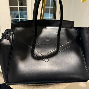 Birkin style shadow embossed purse black, used condition